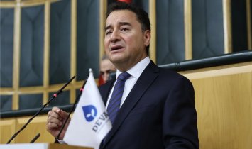 AKP’ye dönüyor mu?