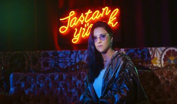 Sura İskenderli - Taştan Yürek