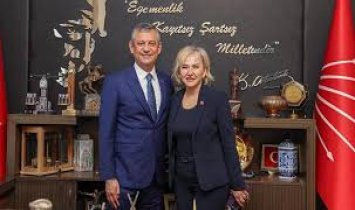 CHP’den istifa eden Nimet Özdemir AKP’ye  mi katılacak?